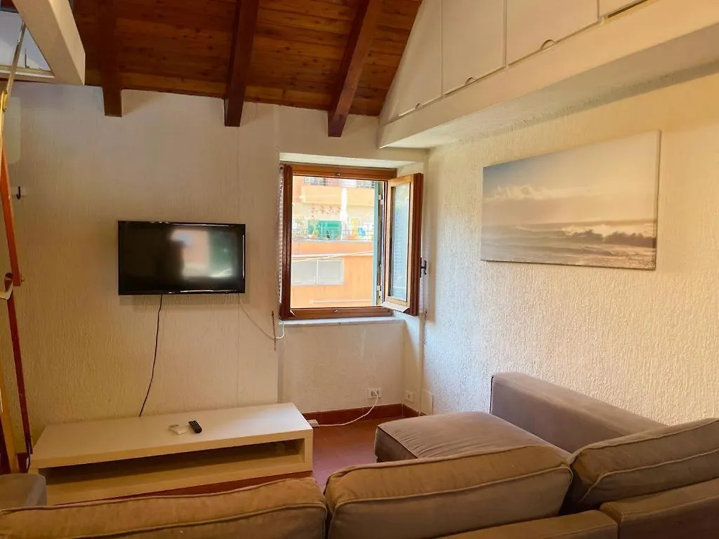 LA SOFFITTA DEL BAIAN - GenovaInRelax Appartamento Italia